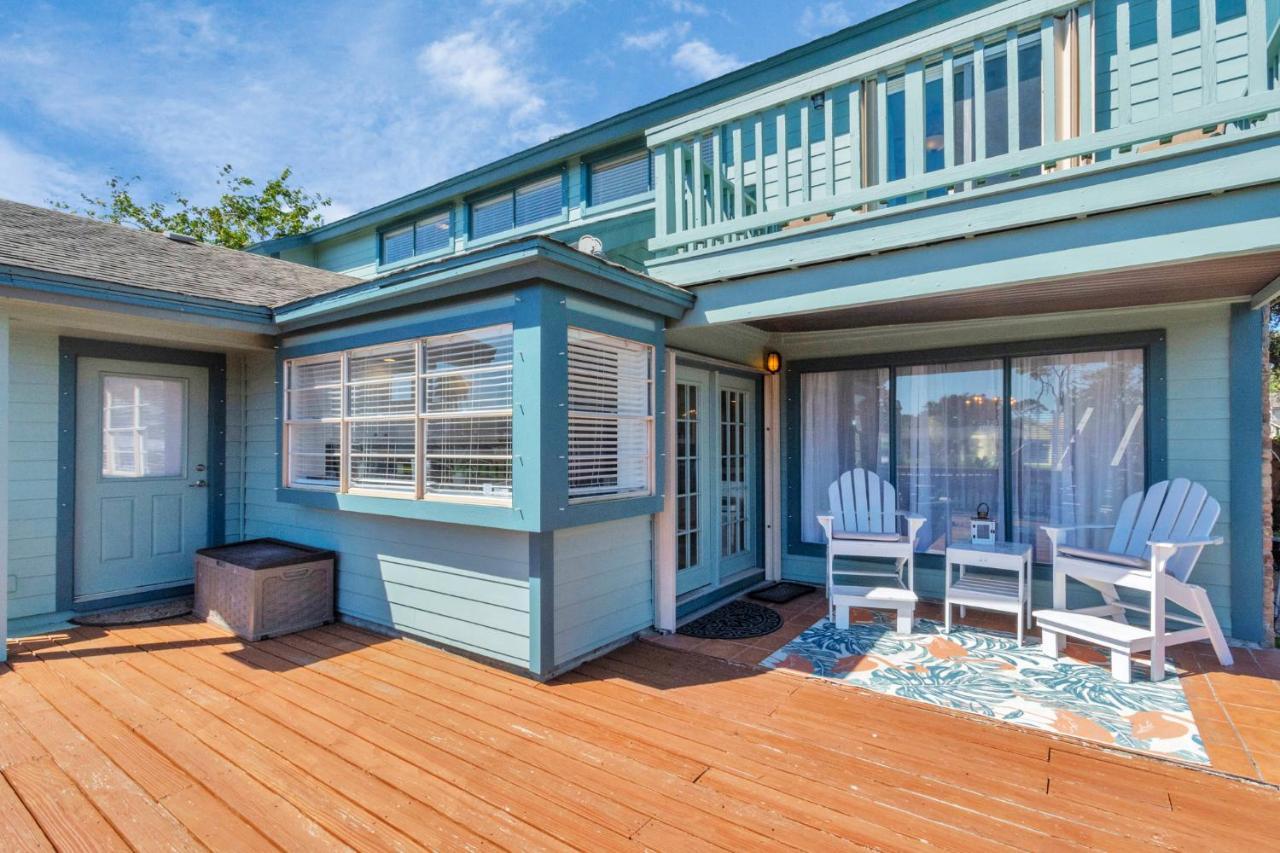 Beauty On The Water! Lake House Near The Beaches! Galveston Ngoại thất bức ảnh