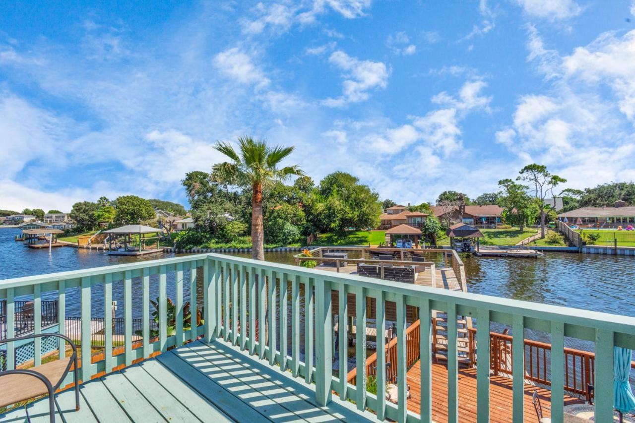Beauty On The Water! Lake House Near The Beaches! Galveston Ngoại thất bức ảnh